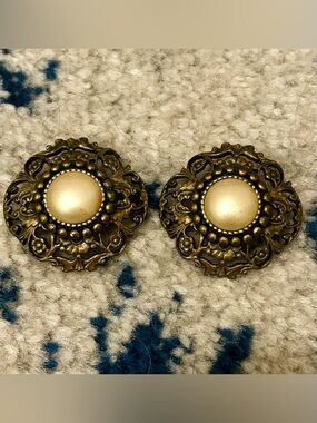 Vintage Victorian Style Filigree Earrings  Faux Pearl | Antique Gold Tone Studs